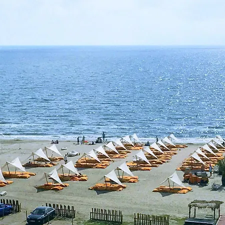 Summerland Mamaia